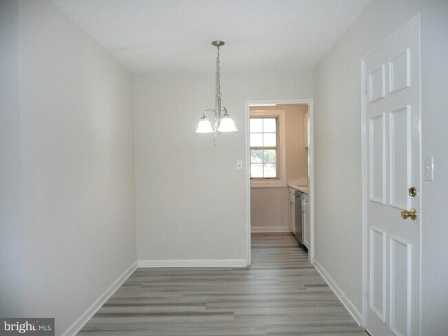 Building Photo - 201 N Trenton St