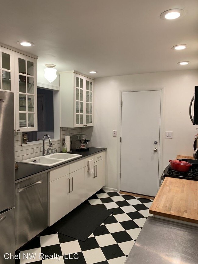 Foto del edificio - 2 br, 2 bath House - 2751 NE 96th St