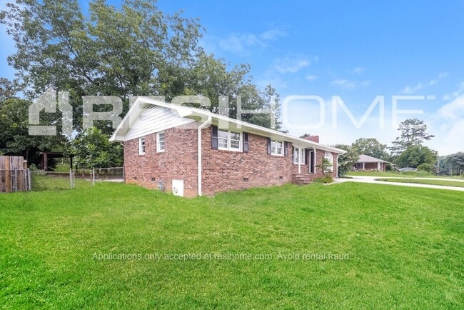 Building Photo - 6285 Mt Zion Blvd