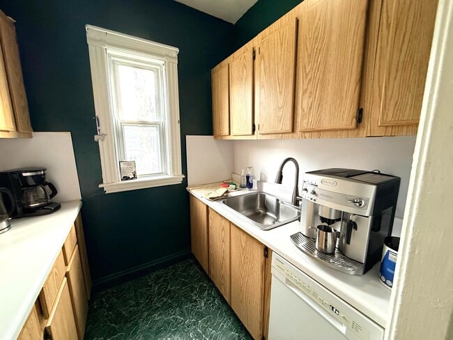 Foto del edificio - 42 Gibbens St