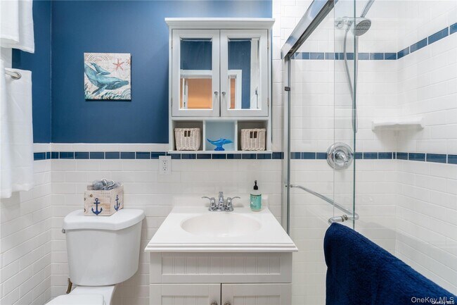 Foto del edificio - 8 Wakeman Ct