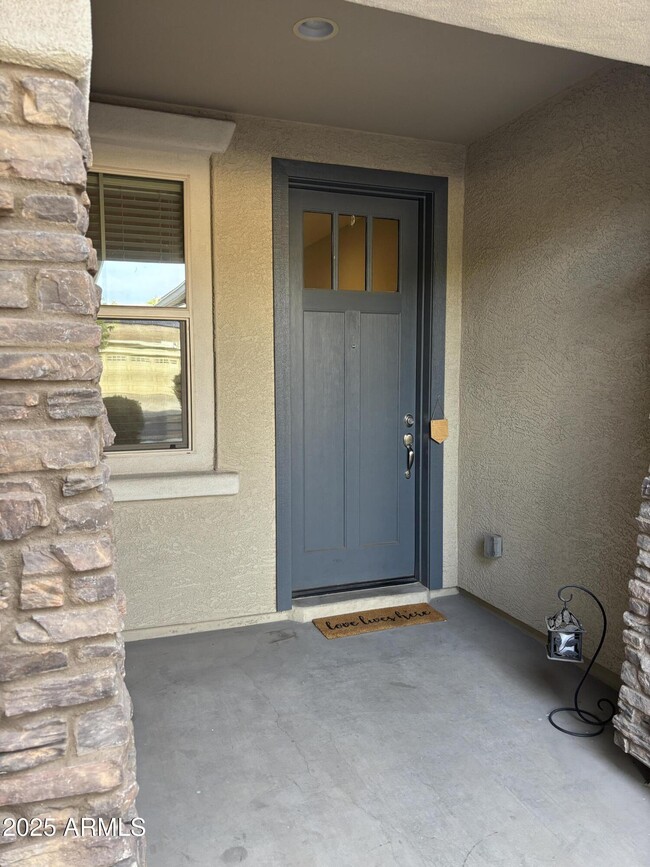 Building Photo - 8778 N 89th Dr