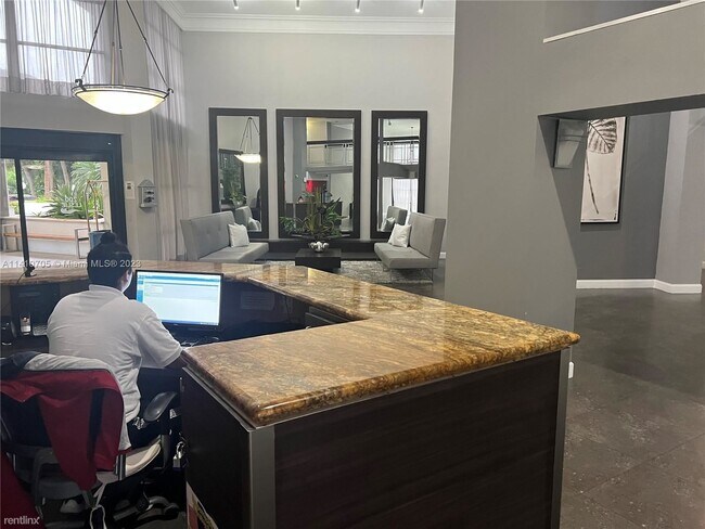 Foto del edificio - 2 br, 2 bath House - 200 Leslie Dr Apt 729