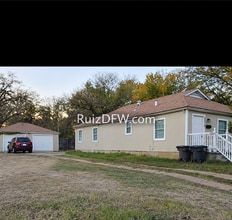 Building Photo - 2508-2510 Tierney Rd