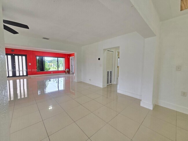 Foto del edificio - 25600 SW 157th Ave