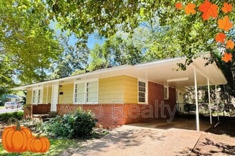 Building Photo - 3346 Vermont Dr