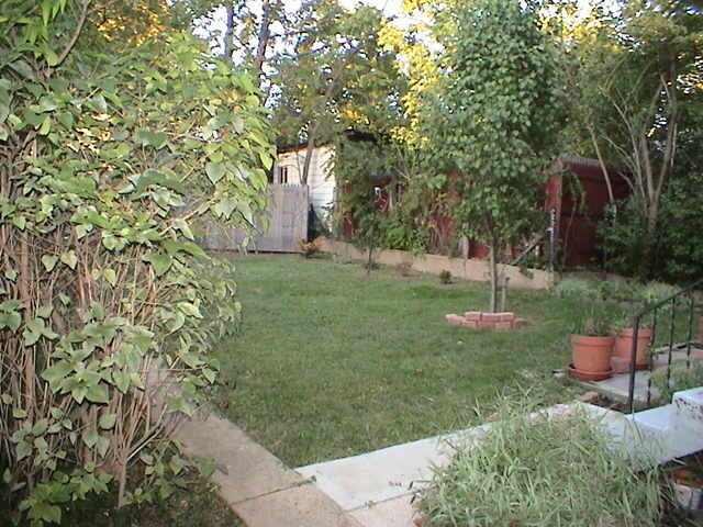 Foto del edificio - 7015 Bruno Ave