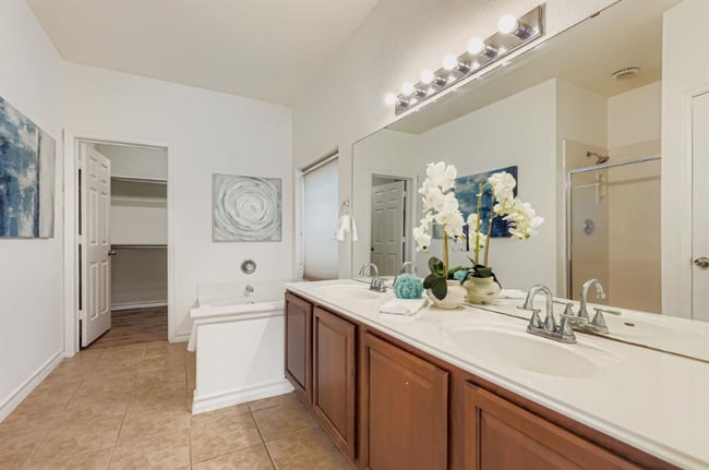Building Photo - 20825 Penny Royal Dr