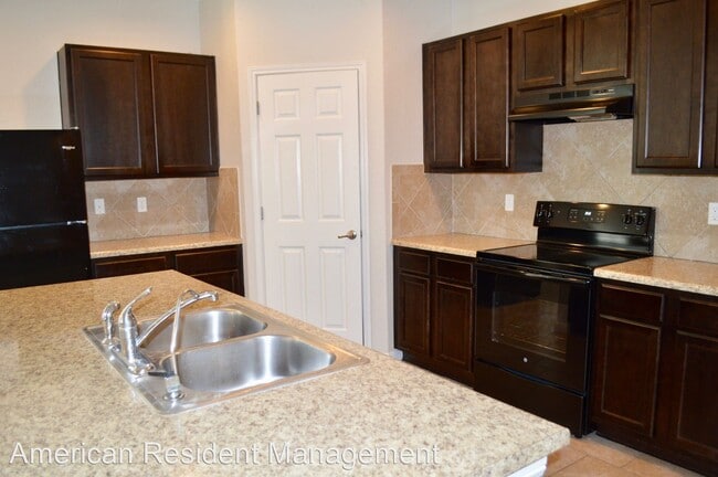 Building Photo - 3 br, 2 bath House - 5806 Cielo Ranch