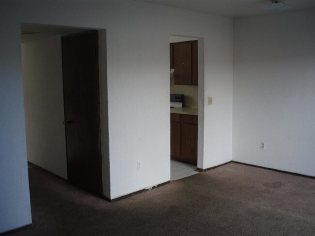 Building Photo - 4316 S Agnew Ave