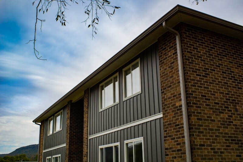 Foto principal - 2340 Hamilton Ave