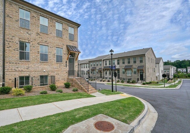 Building Photo - 4240 Hickory Pne Aly