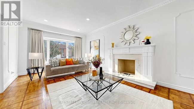 Building Photo - 280 Kingsdale Ave