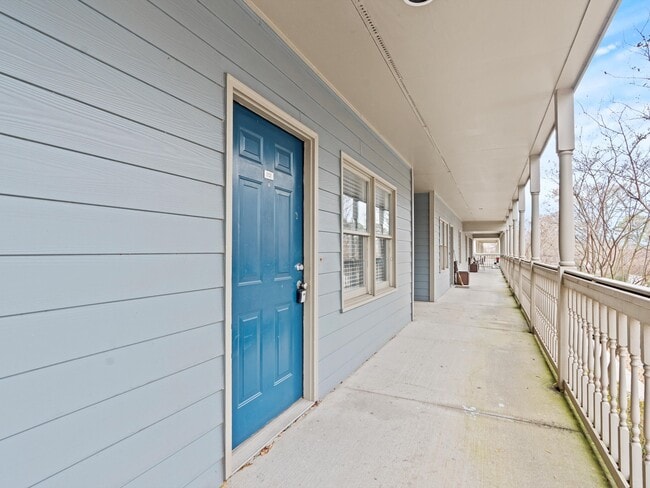 Building Photo - Park Towne Apartments