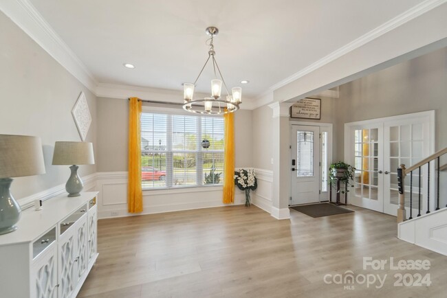 Building Photo - 10453 Springfarm Ln