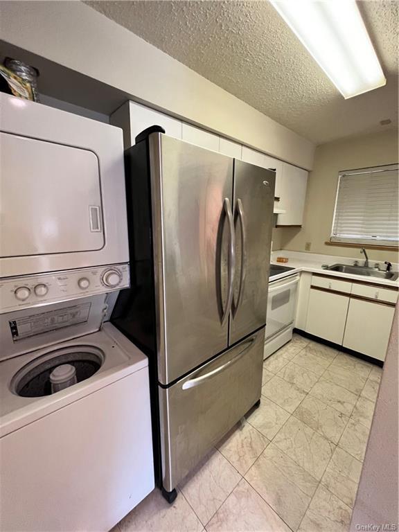 68 Davos Pointe Unit M2, Fallsburg, NY 12789 Condo for Rent in