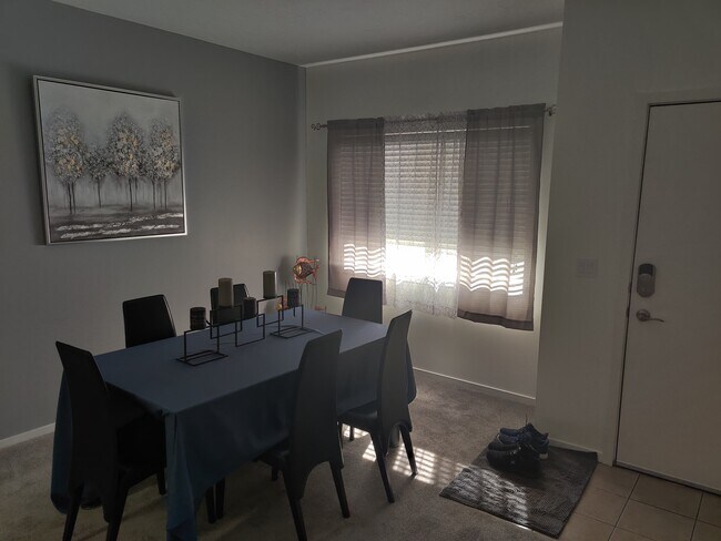 Dining - 4340 S Highland Dr