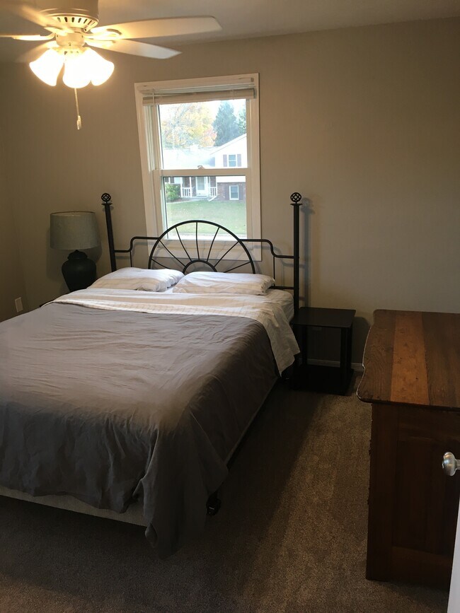Building Photo - 2994 Sorenson Dr