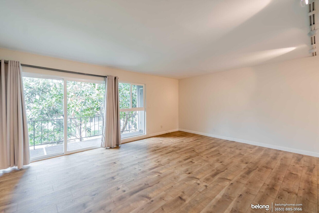 Foto principal - 453 N Rengstorff Ave