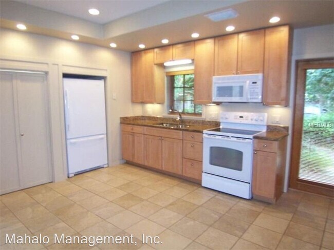 Building Photo - 1 br, 1 bath House - 128 Lake Morton Drive
