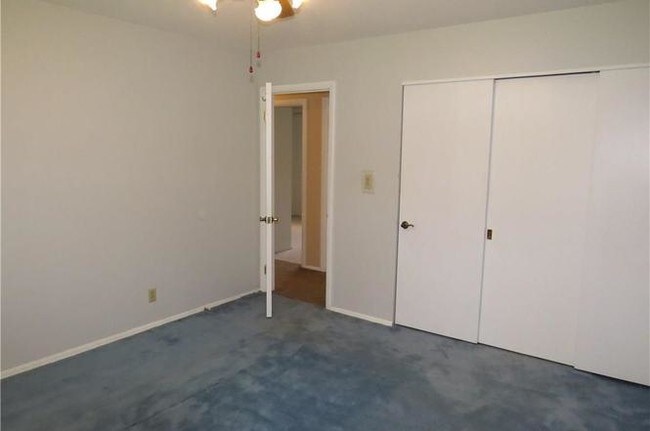 Foto del edificio - 6915 Wilson Mills Rd