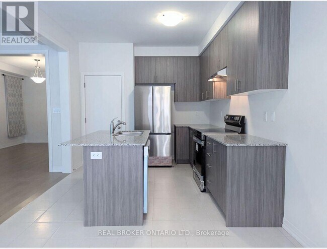 Photo du bâtiment - 1061 Pisces Trl