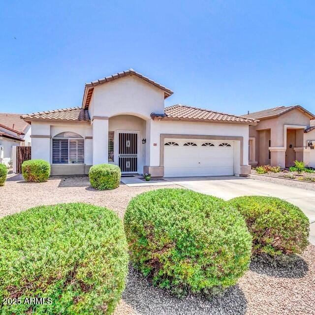 Primary Photo - 925 W San Marcos Dr