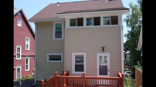 Building Photo - 1004 Westcott St