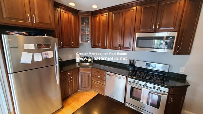 Building Photo - 116 M St