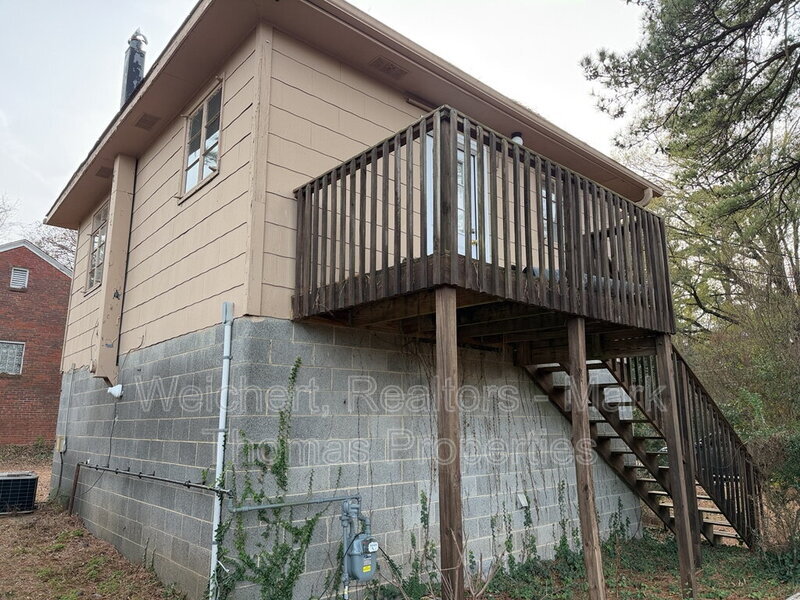 Foto del edificio - 3710 Turrentine St