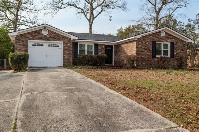 Building Photo - 119 Sunnywood Dr