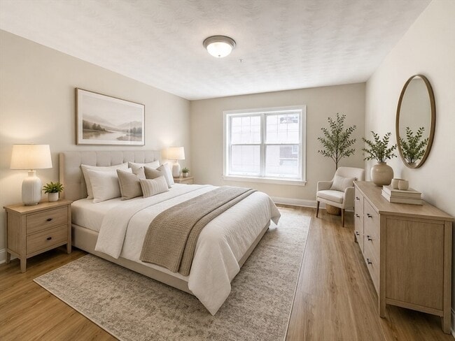 Building Photo - 1304-1312 Commonwealth Avenue Unit 6