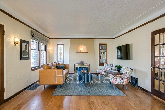 Building Photo - 1617 N 12th St