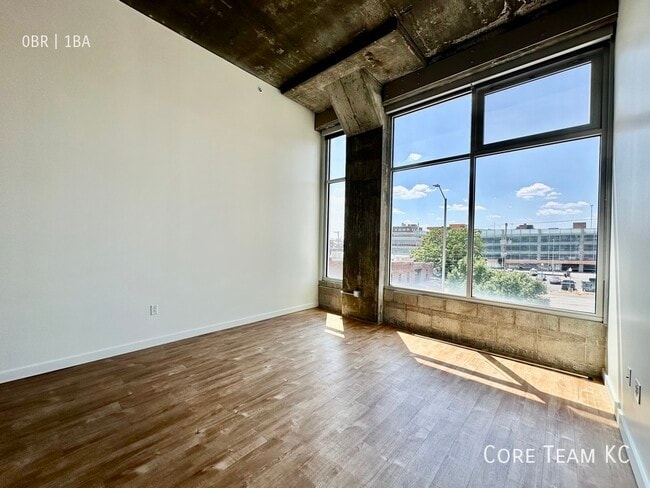 Building Photo - 1719 Walnut St