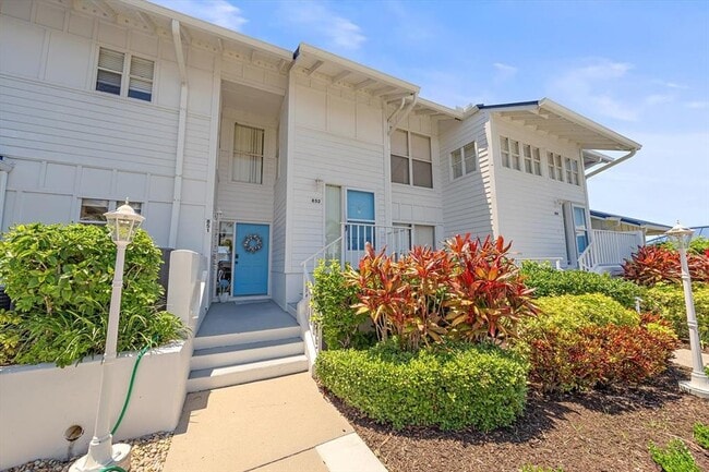 Building Photo - 851 Audubon Dr