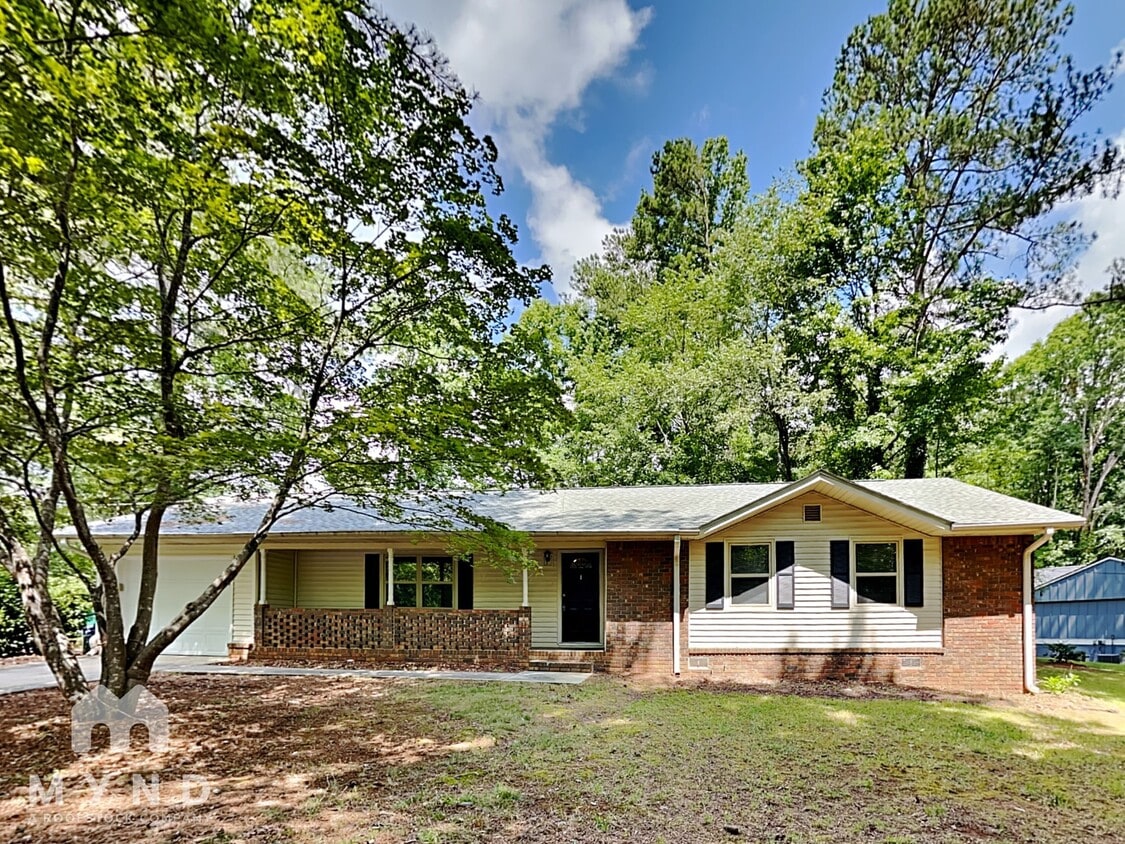 Foto principal - 2102 Red Berry Ln SW