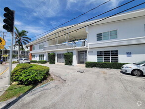 Building Photo - 8080 Tatum Waterway Dr