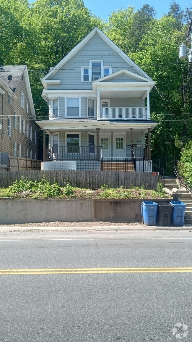 Building Photo - 367 Watertown Ave