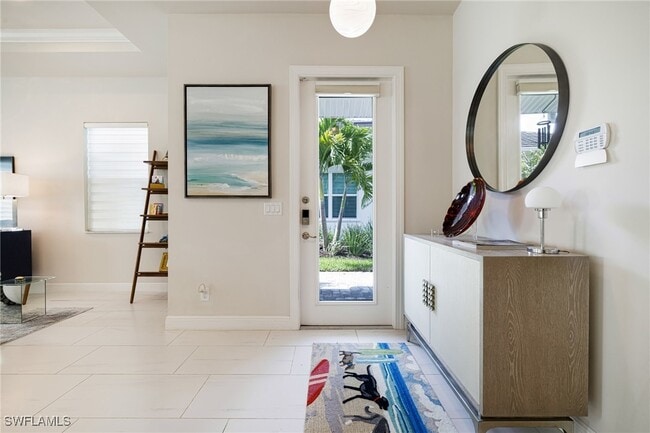 Building Photo - 9020 St Lucia Dr