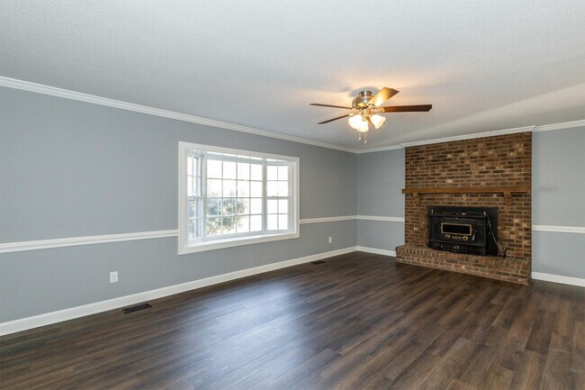 Foto del edificio - 1601 Homestead Rd