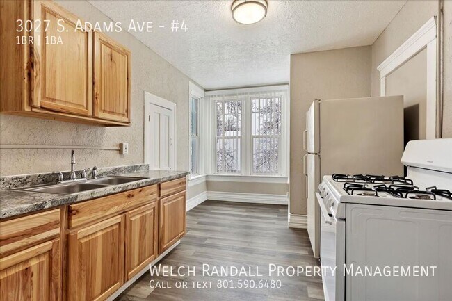 Foto del edificio - 3027 S Adams Ave