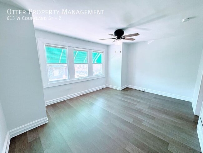 Photo - 613 W Courtland St Apartment