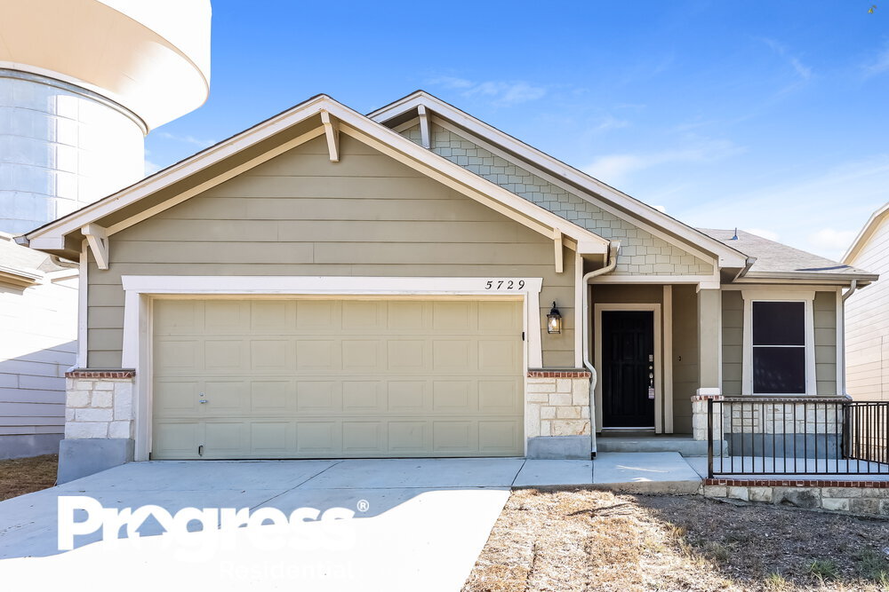 5729 Maxfli Dr, Schertz, TX 78108 House Rental in Schertz, TX