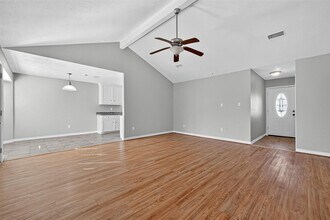 Building Photo - 5834 Fallengate Dr