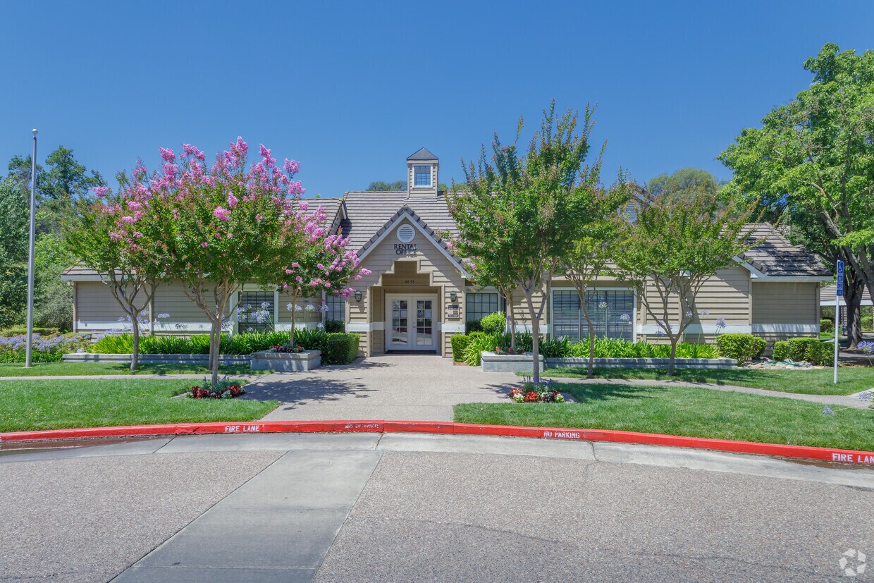 The Oaks At Stock Ranch Apartments Citrus Heights, CA