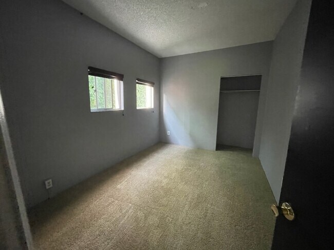 Foto del edificio - 78 N Sherman St