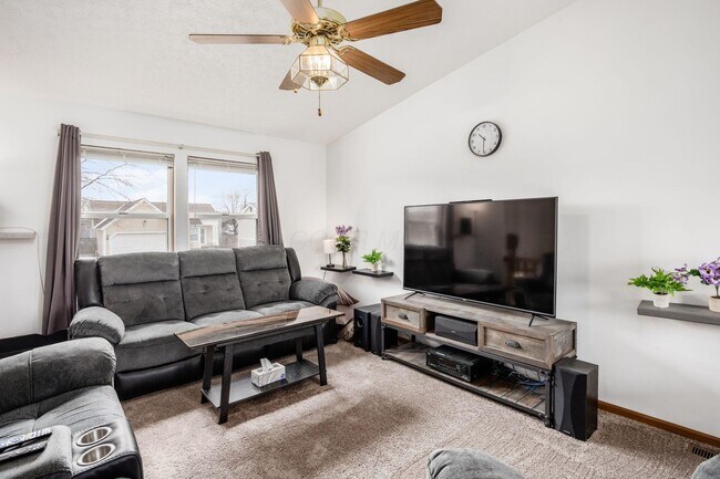 Foto del edificio - 1267 Trevor Ct