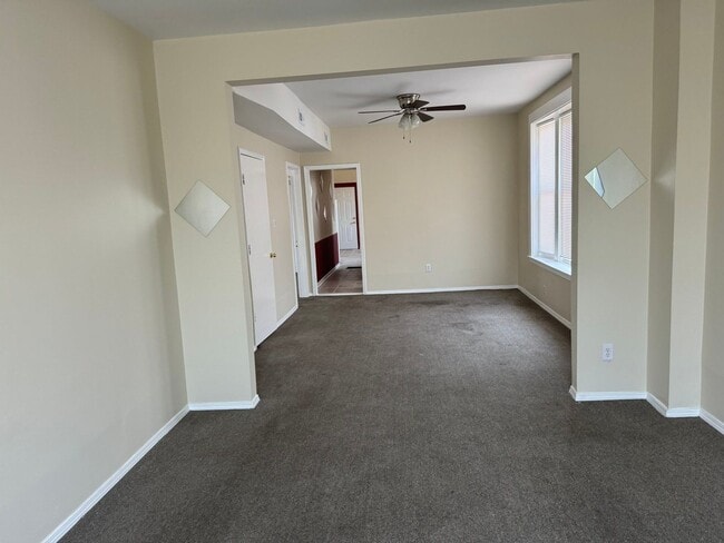 Foto del edificio - 1543 W Marquette Rd