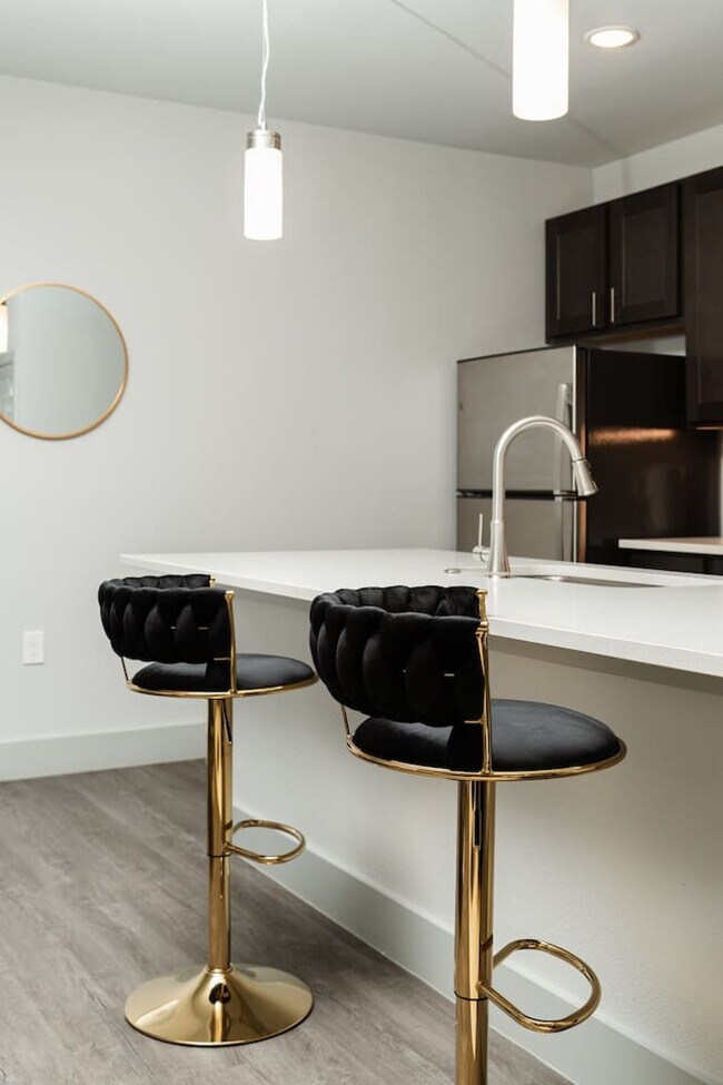 Foto del edificio - 3930 Westcliff Rd