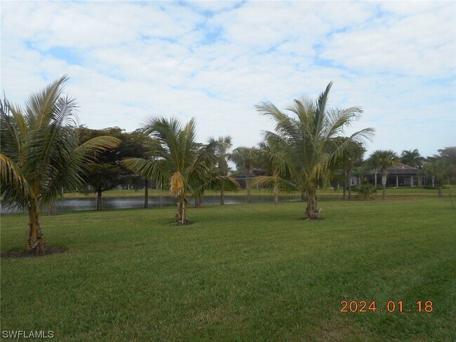 Building Photo - 7437 Moorgate Point Way